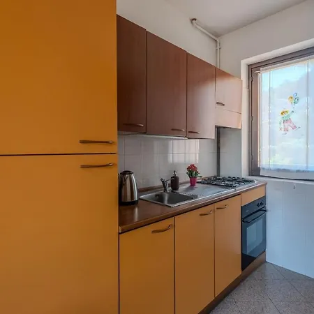 Apartment And Islands View - Parking, Wi-fi And Netflix Stresa