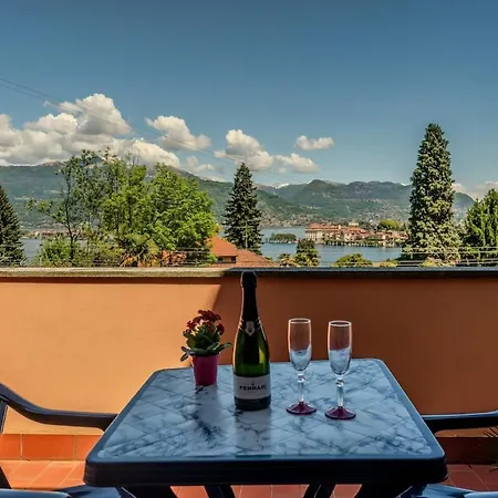 And Islands View - Parking, Wi-fi And Netflix * Stresa