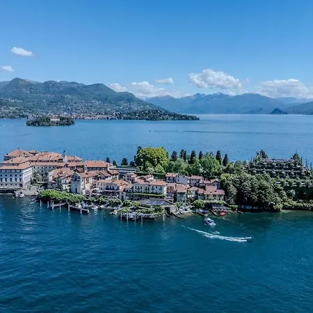 Lejlighed And Islands View - Parking, Wi-fi And Netflix Stresa